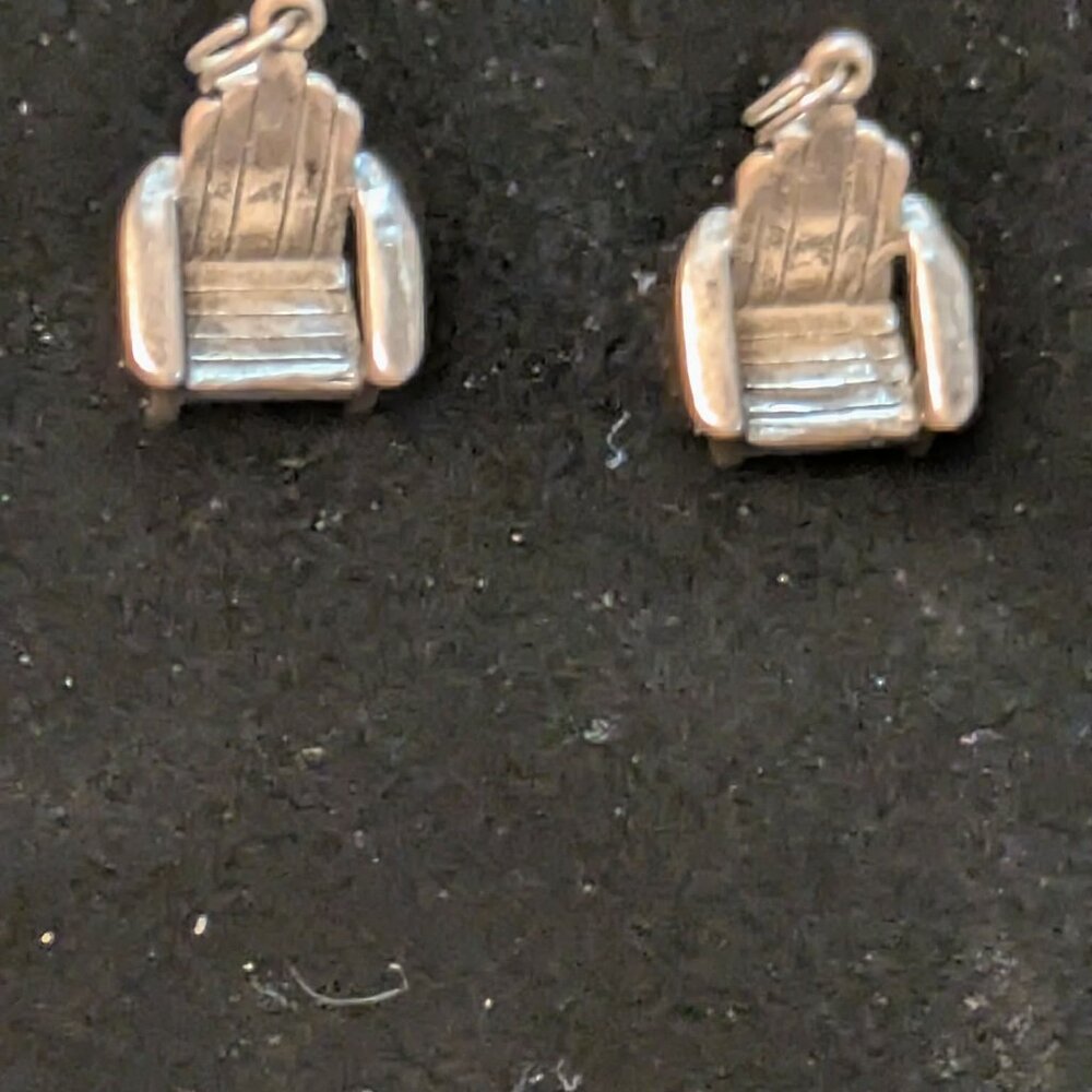 Silver Tone Claddagh Hands Pendant Charm – Irish Love Friendship Jewelry